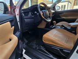 تۆیۆتا فۆرچێنەر